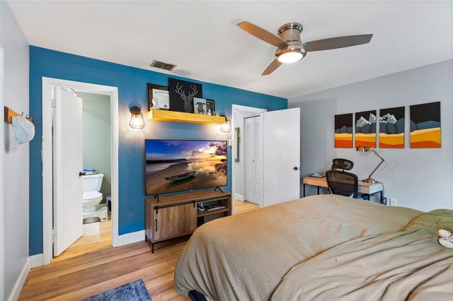 10520 MONTPELIER CIRCLE, Orlando, FL 32821