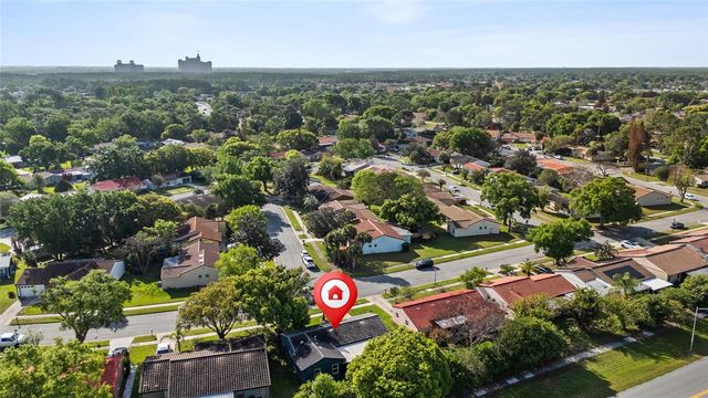 10520 MONTPELIER CIRCLE, Orlando, FL 32821