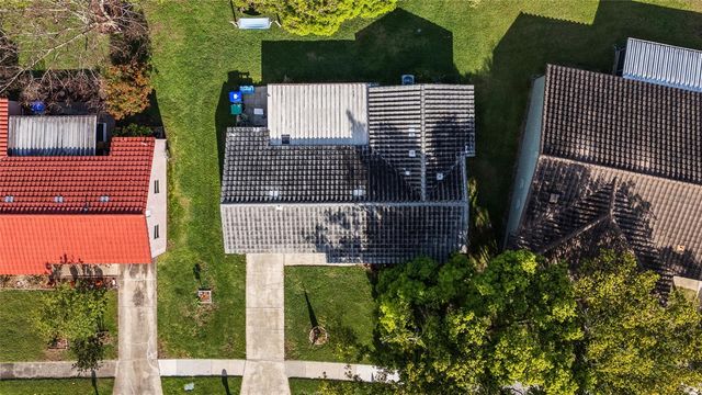 10520 MONTPELIER CIRCLE, Orlando, FL 32821