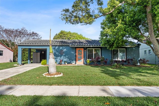 10520 MONTPELIER CIRCLE, Orlando, FL 32821