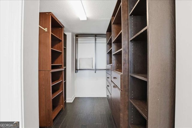 2870 Pharr Court South NW 2507, Atlanta, GA 30305