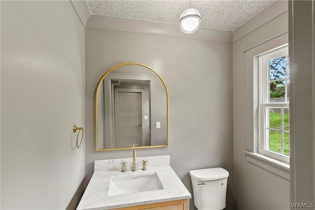 381 Riverdale, Tuscaloosa, AL 35406