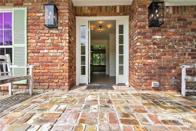 381 Riverdale, Tuscaloosa, AL 35406