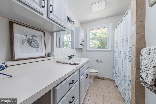205 8TH ST, West Deptford, NJ 08086