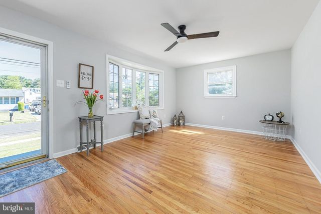 205 8TH ST, West Deptford, NJ 08086
