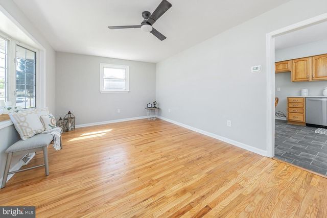 205 8TH ST, West Deptford, NJ 08086
