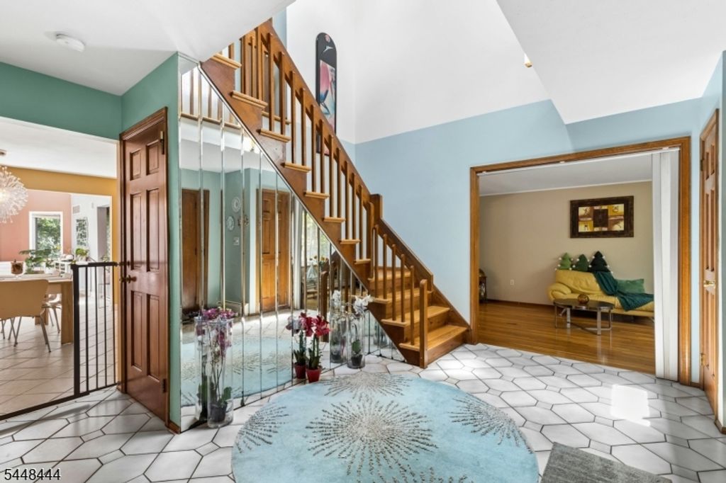 40 Vista Dr, Marlboro Twp., NJ 07751 — photo 4