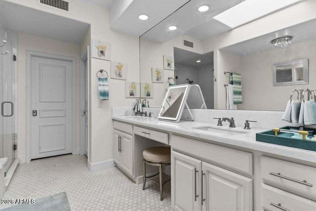 10120 E TOPAZ Drive, Scottsdale, AZ 85258