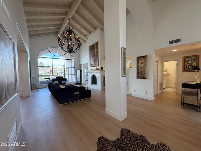 10120 E TOPAZ Drive, Scottsdale, AZ 85258