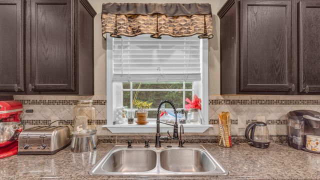 130 Co Rd 124, Athens, TN 37303