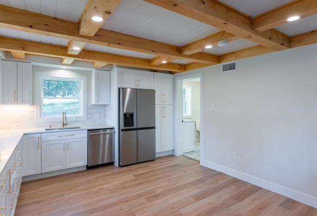 162 Rocky Ledge Road, Windsor, NH 03244