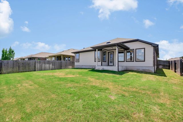1225 Matt LN, Round Rock, TX 78665