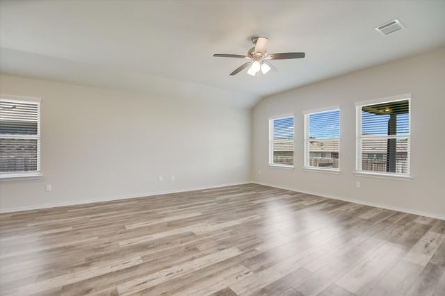 1225 Matt LN, Round Rock, TX 78665