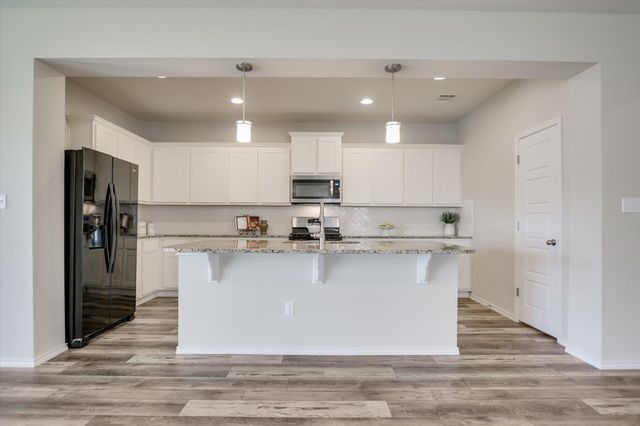 1225 Matt LN, Round Rock, TX 78665