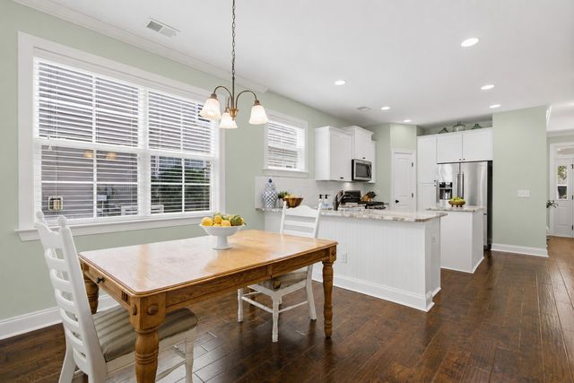 5353 Birdie Lane, Hollywood, SC 29449