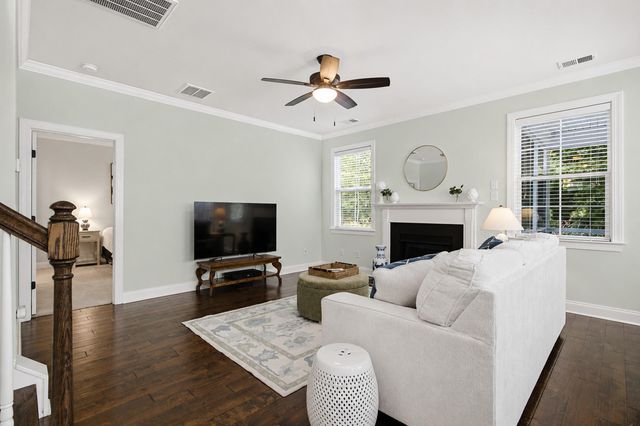 5353 Birdie Lane, Hollywood, SC 29449