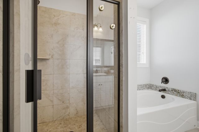 5353 Birdie Lane, Hollywood, SC 29449