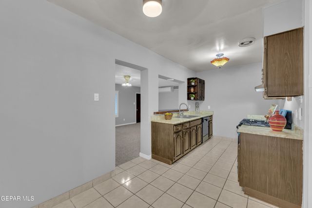 1137 PRESCOTT Drive, El Paso, TX 79915