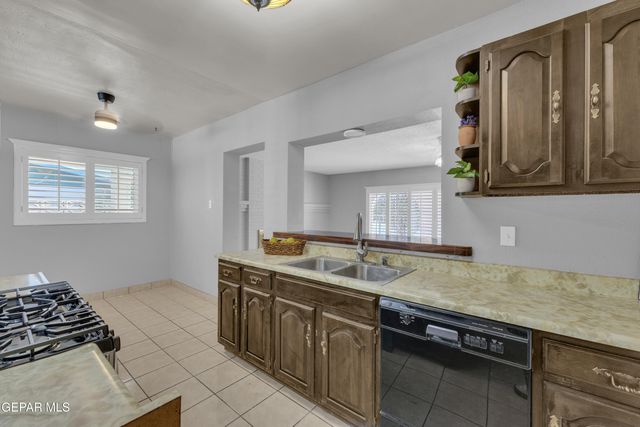 1137 PRESCOTT Drive, El Paso, TX 79915