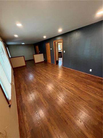 623 W Mason Street, Odessa, MO 64076