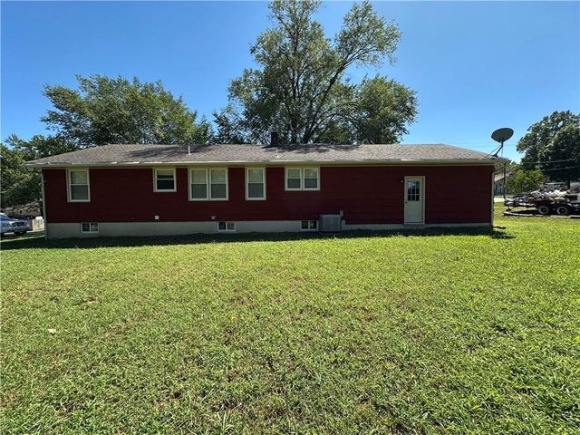 623 W Mason Street, Odessa, MO 64076