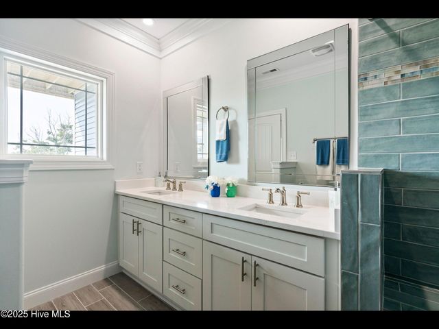 2083 New River Inlet Road A, Sneads Ferry, NC 28460