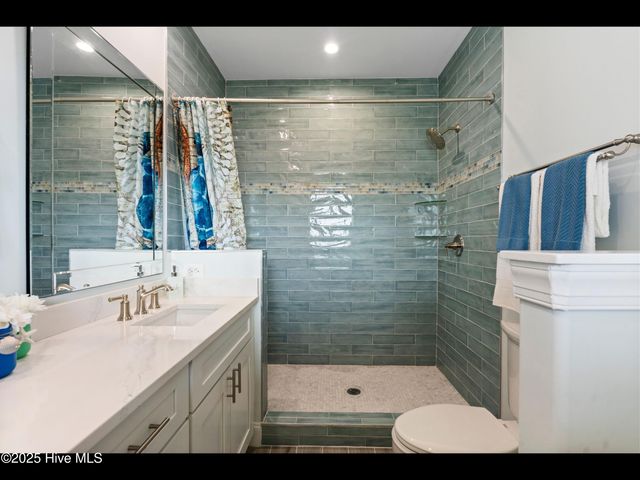 2083 New River Inlet Road A, Sneads Ferry, NC 28460