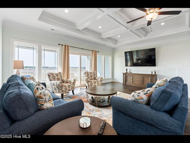 2083 New River Inlet Road A, Sneads Ferry, NC 28460