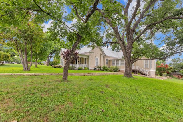 403 E 4th ST, Georgetown, TX 78626