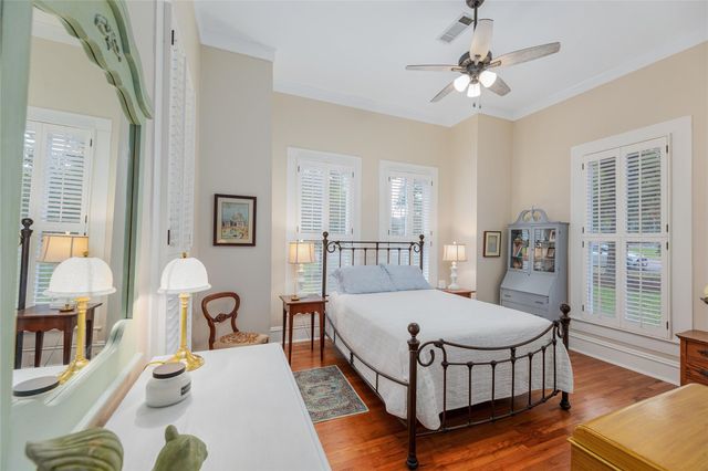 403 E 4th ST, Georgetown, TX 78626