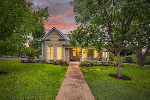 403 E 4th ST, Georgetown, TX 78626