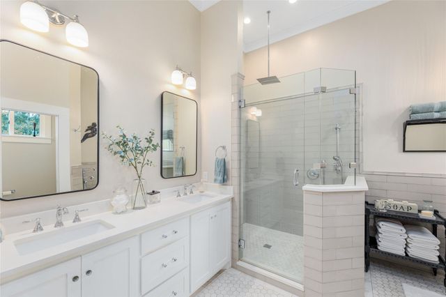 403 E 4th ST, Georgetown, TX 78626