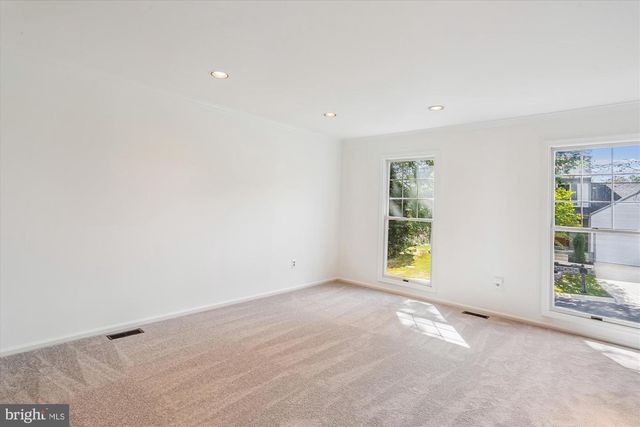 1944 AUTUMN RIDGE CIR, Silver Spring, MD 20906