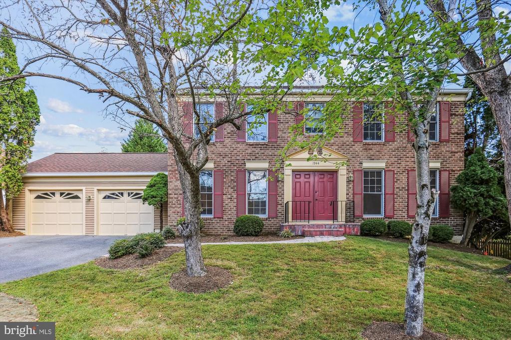 1944 AUTUMN RIDGE CIR, Silver Spring, MD 20906