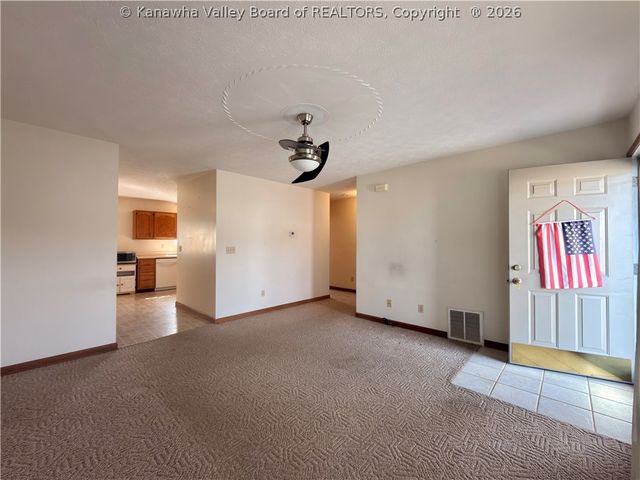 1701 Jackson Avenue, St Albans, WV 25177