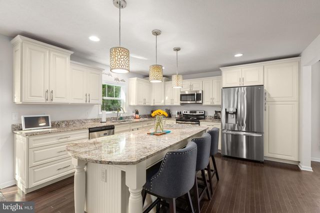 207 AZALEA RD, Colonial Beach, VA 22443