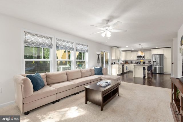 207 AZALEA RD, Colonial Beach, VA 22443