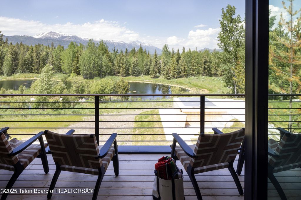 5135 W EAGLE Road, Wilson, WY 83014 photo 21