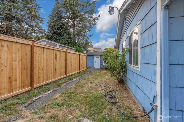 2107 D Street SE, Auburn, WA 98002