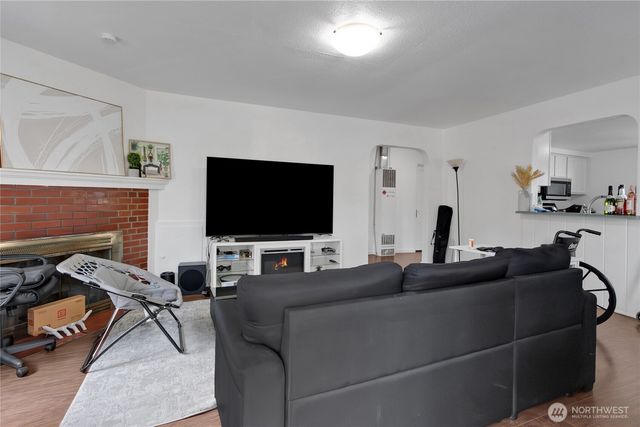 2107 D Street SE, Auburn, WA 98002