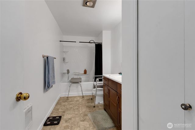 2107 D Street SE, Auburn, WA 98002