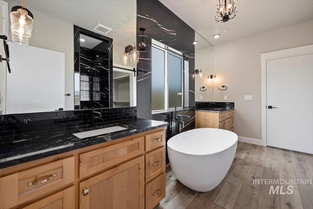 584 Canyon Falls, Twin Falls, ID 83301