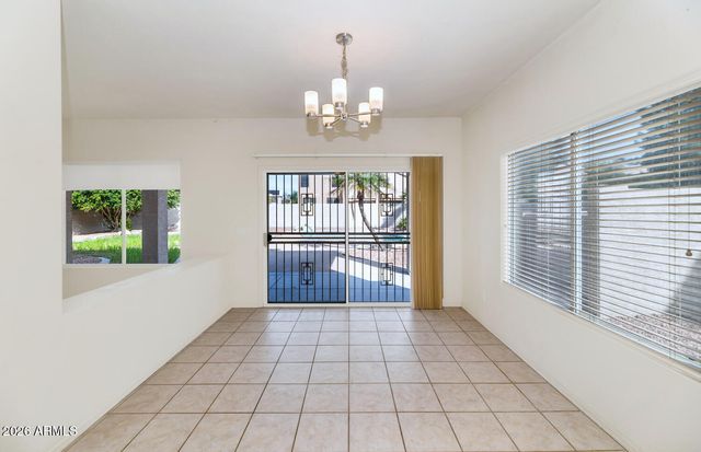 7212 W SURREY Avenue, Peoria, AZ 85381