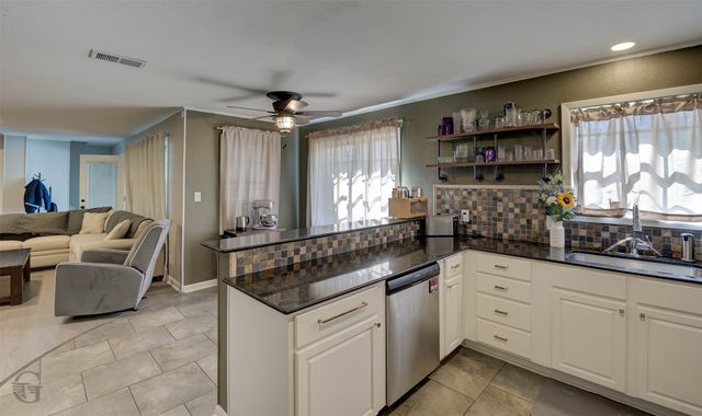 229 Rossitter Street, Shreveport, LA 71105