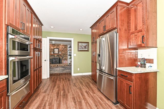 8138 205th AVENUE, Bristol, WI 53104