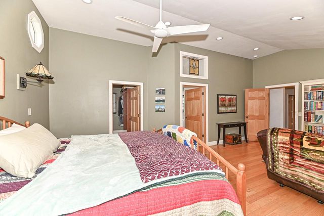8138 205th AVENUE, Bristol, WI 53104