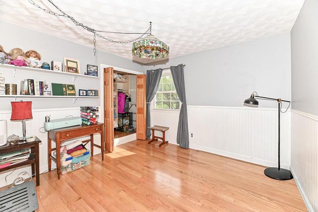 8138 205th AVENUE, Bristol, WI 53104
