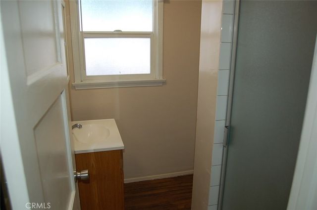 667 N Towne Avenue, Pomona, CA 91767