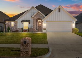 2834 Guinn Farms Rd, Tyler, TX 75707