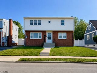 161 W Inman Ave, Rahway City, NJ 07065